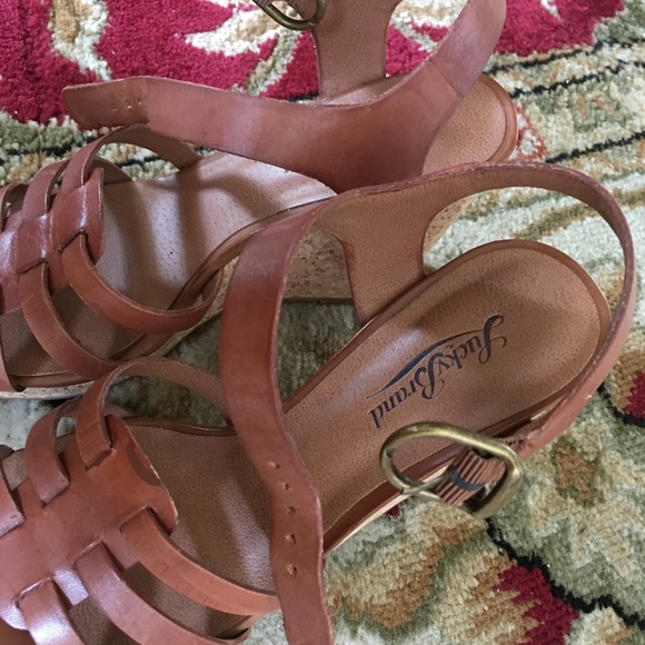 Lucky brand woman’s wedges brown ❤️ - Picture 8 of 8